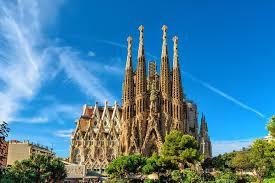 Explore Spain & Paris: A Dreamy Honeymoon Getaway!